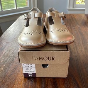 L’Amour toddler size 10 shoe, champagne color